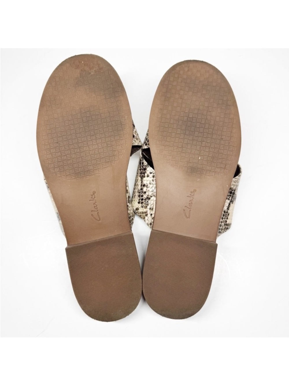 Clark’s Declan Ivy Snakeskin Print Slide Sandals - Picture 3 of 5